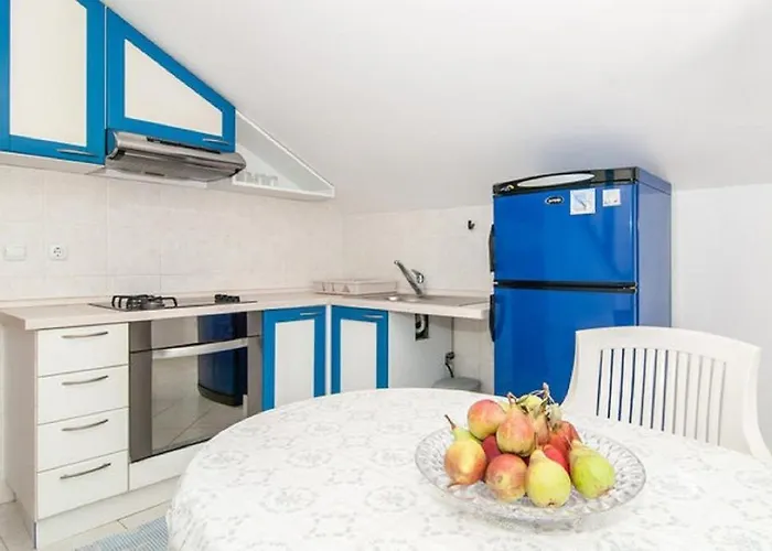 With A Parking Space Cavtat, Dubrovnik - 13941